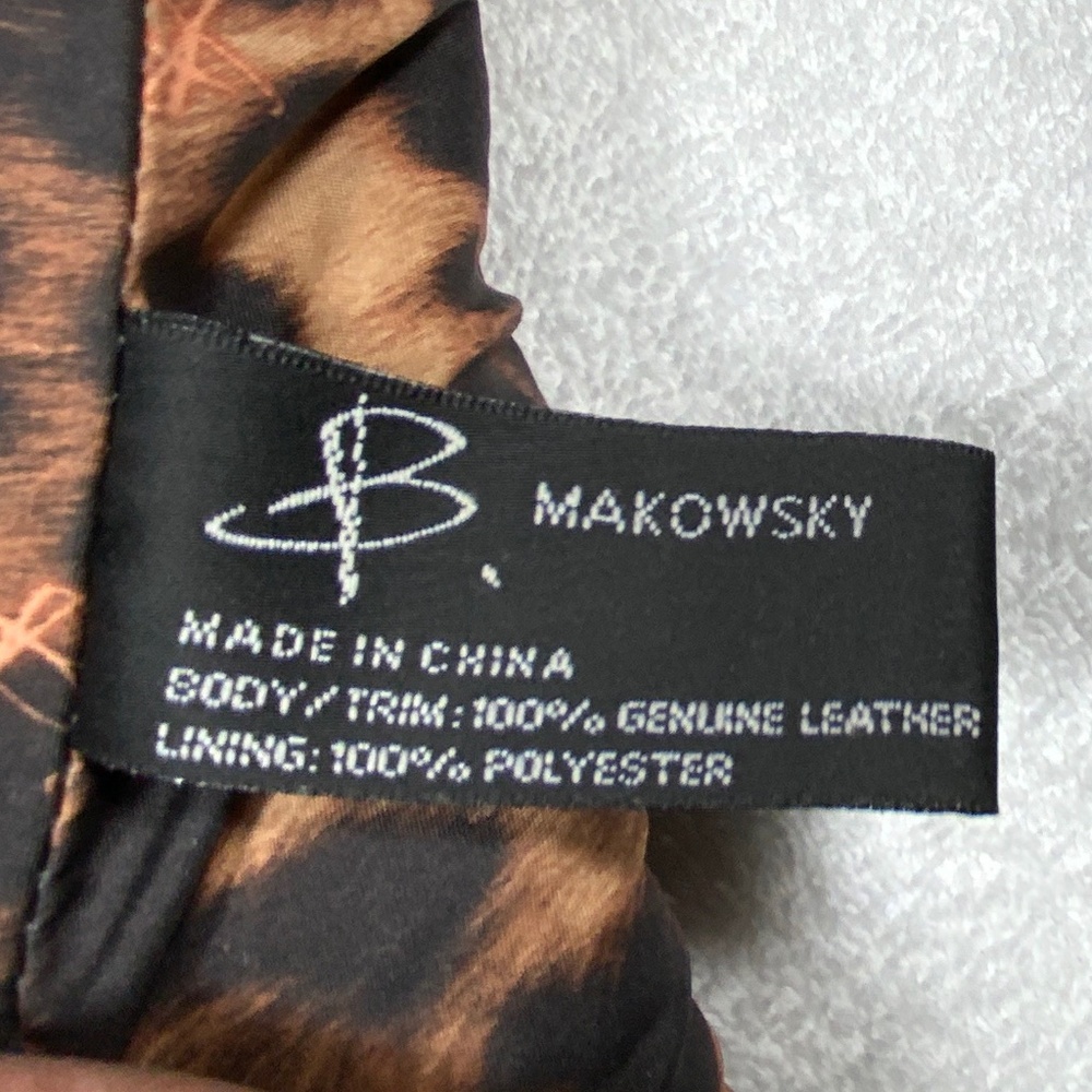 B. Makowsky Shoulder Bag - Picture 14 of 14